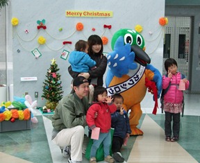 2013.12.23xmasF1.jpg